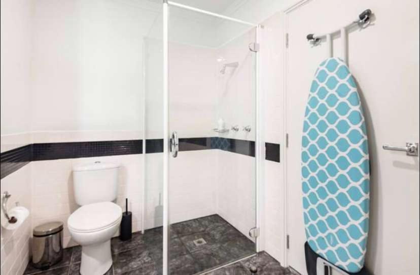 1 Bedroom Apartment In Cbd Окленд Экстерьер фото